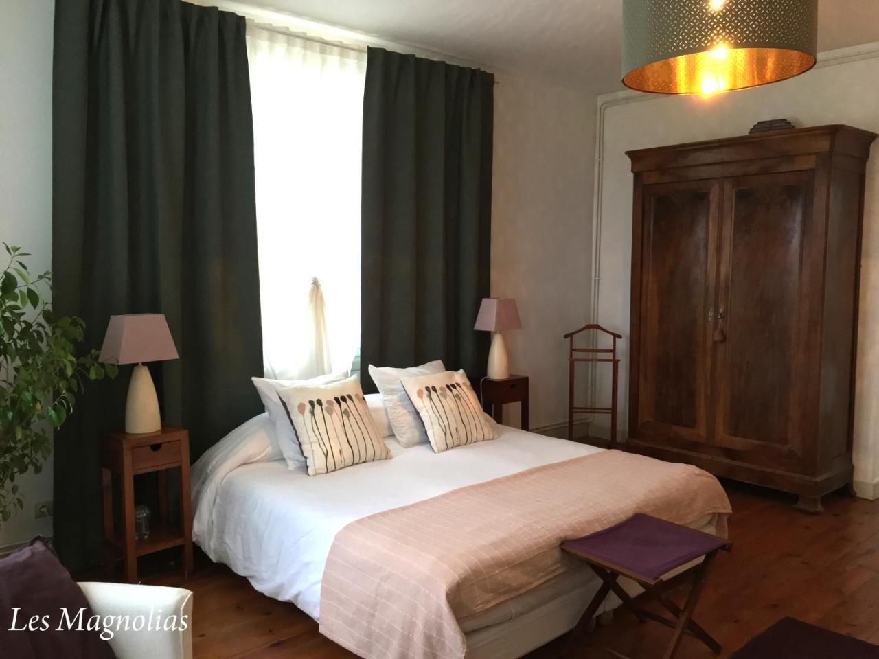 Chambres D'Hotes L'Ostal De Pombonne Μπερζεράκ Εξωτερικό φωτογραφία