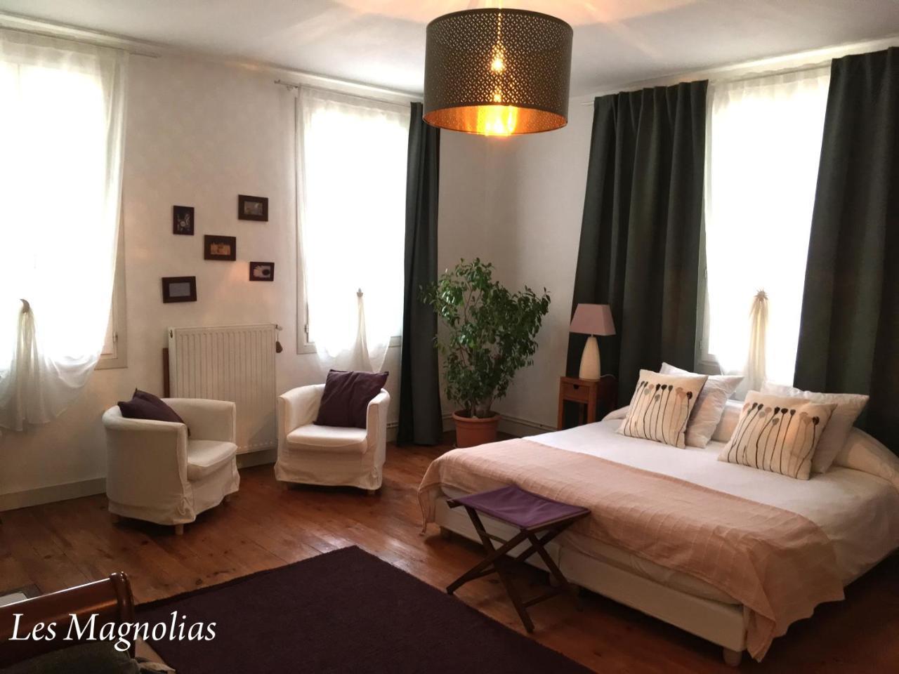 Chambres D'Hotes L'Ostal De Pombonne Μπερζεράκ Εξωτερικό φωτογραφία